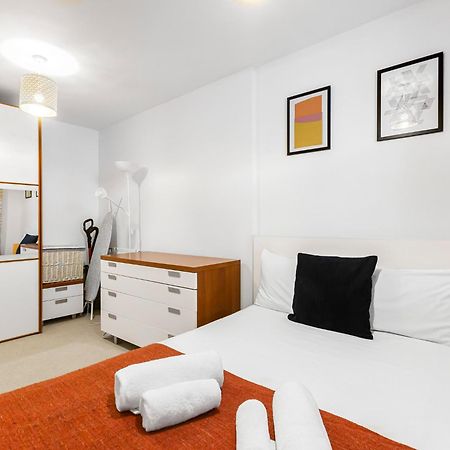 Pass The Keys Modern Tottenham Hale Apartment Perfect For Leisure لندن المظهر الخارجي الصورة