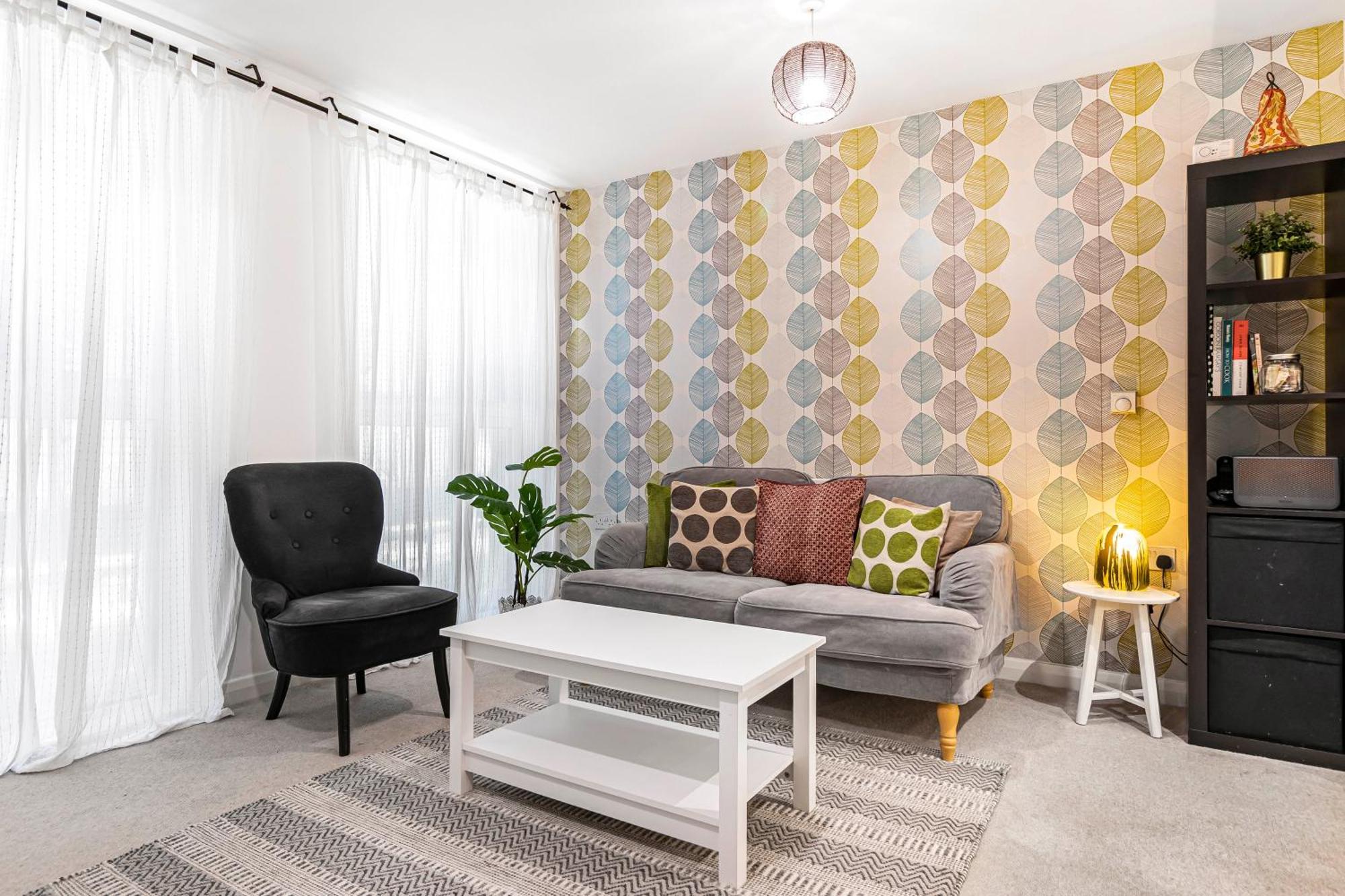 Pass The Keys Modern Tottenham Hale Apartment Perfect For Leisure لندن المظهر الخارجي الصورة