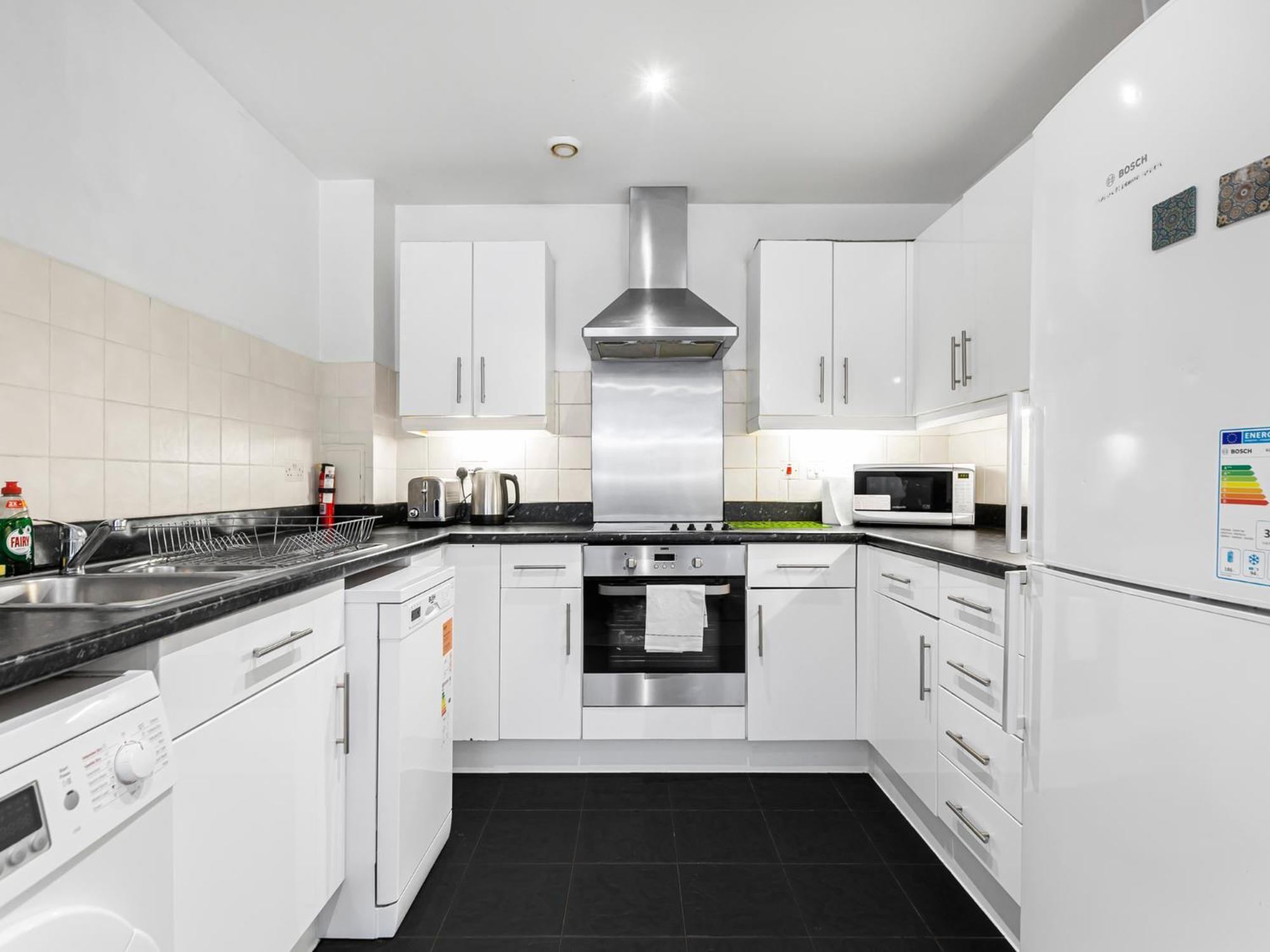Pass The Keys Modern Tottenham Hale Apartment Perfect For Leisure لندن المظهر الخارجي الصورة
